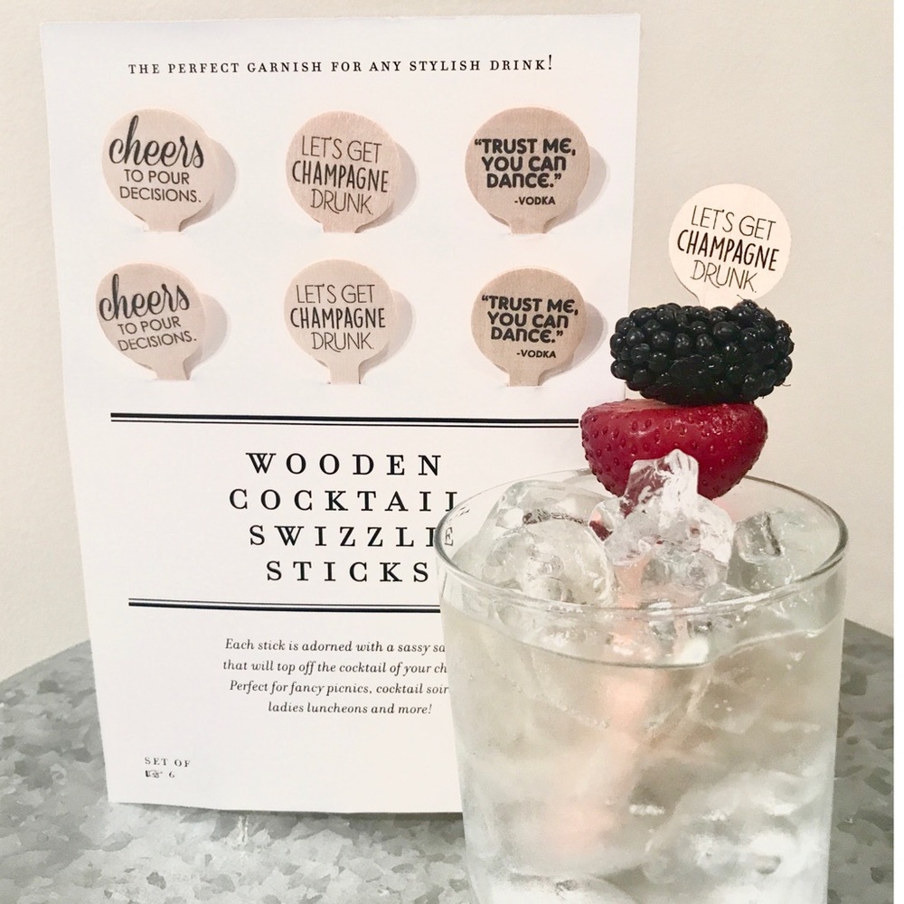 STASH STYLE WOODEN COCKTAIL SWIZZLE STICKS NWT